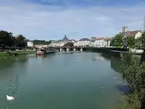 Meaux, Aussicht auf die Altstadt �ber die Marne (10.07.2016)