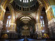 Lisieux, Chor der Basilika St. Therese (12.07.2016)