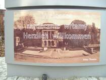 ehemaliges Theater, Bild auf einer StadtInfo-S�ule gegen�ber der Theaterinsel  