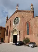 Mantua, San Francesco Kirche an der Piazza San Francesco d'Assisi, erbaut ab 1304, von 1782 bis 1811 Arsenal der �sterreicher (08.10.2016)