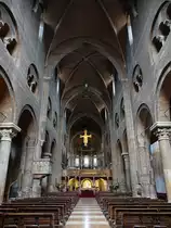 Modena, Mittelschiff des Doms San Geminiano (09.10.2016)