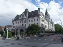Ljubljana, Hauptgeb�ude der 1919 gegr�ndeten Universit�t Ljubljana, bis 1918 Sitz des Landtags des Herzogtums Krain (04.05.2017)