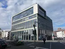 K�ln, modernes Geb�ude Ecke Blaubach und Waidmarkt (12.05.2017)