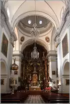 C�diz. Blick in die Iglesia de Nuestro Senora del Carmen. 19.04.2017