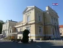 Karlovac, Theater Zorin Dorn, erbaut 1892 durch Gjuro Carelutti (01.05.2017)