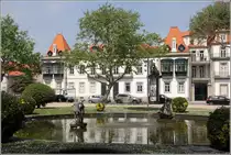 Porto. Geb�ude am Jardim do Passeio Alegre im Stadtteil Foz do Douro. 22.04.2017