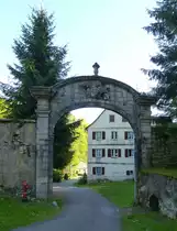 Lucelle, Eingangstor zum ehemaligen Zisterzienserkloster L�tzel, gegr�ndet 1123, Mai 2017