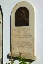 Lucelle, Gedenktafel an der Kapelle Notre Dame f�r Aime Lidy, Mai 2017