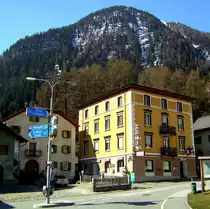 Susch im Unterengadin, Hotel Garni Fl�ela, Fl�elastrasse/Grava 63 - 05.04.2007 
