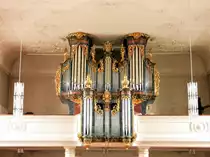 Lenzburg, reformierte Kirche. 1973 wurde die Orgel im bestehenden Rokoko-Prospekt von 1761 durch ein neues Instrument ersetzt - 06.06.2012