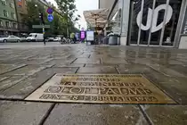 Am Abend des 28. Februar 1986 wurde der damalige Ministerpr�sident Schwedens Olof Palme an der Ecke Sveav�gen/Tunnelgatan in der Innenstadt von Stockholm ermordet. Auf dem Bild ist einGedenktafel am Tatort zu sehen. Aufnahme: 29. Juli 2017.