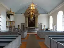 Haver�, Innenraum der Ev. Kirche, St. Michael Skulptur aus Frankreich aus dem 13. Jahrhundert, Marmortaufstein von 1923,  (20.06.2017)