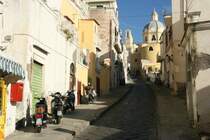 Blick durch die Via San Rocco zur Kirche Santa Maria della Piet�.