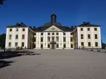 Schloss �rbyhus, erbaut von 1825 bis 1832, heute im Besitz der Grafen von Rosen (23.06.2017)