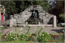 Osnabr�ck. Der Haarmannsbrunnen ist ein Denkmal f�r Bergleute. 1909 eingeweiht ist es das �lteste Arbeiterdenkmal Deutschlands. Benannt ist der Brunnen nach dem Stifter August Haarmann, der Stahlwerksdirektor in Osnabr�ck und Georgsmarienh�tte war. Geschaffen wurde das Denkmal vom Bildhauer Adolf Graef. 02.09.2017