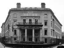 Das Geb�ude der Spanischen Botschaft in Berlin-Mitte. (Oktober 2013)