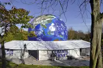 Aufbauten in der Rheinaue f�r die UN-Klimakonferenz in Bonn - 01.11.2017