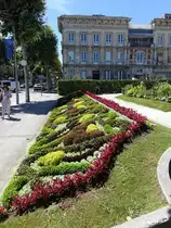 Saintes, Geb�ude an der Rue Victor Hugo in der Altstadt (15.07.2017)