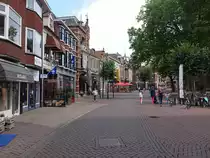 Zwolle, H�user am Grote Kerkplein in der Altstadt (23.07.2017)