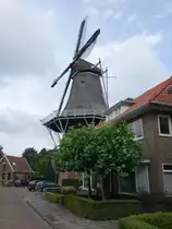Heerenveen, Molen Welgelegen, Kornm�hle, erbaut 1849 durch H. Kok (25.07.2017)