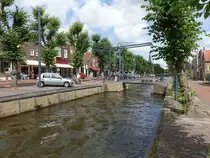 Balk, H�user und Br�cke entlang der Van Swinderenstraat (26.07.2017)