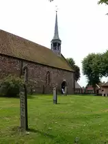 Niehove, niederl. Ref. Kirche, erbaut im 13. Jahrhundert (27.07.2017)