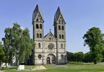 St. Lambertus in Immerath, zum Abri� frei gegeben. Sterbender Ort Immerath, dank der RWE-Braunkohlen-Abbau-Erweiterung. 29.08.2017