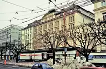 La Chaux-de-Fonds, Avenue L�opold-Robert 56. Ehemaliges Warenhaus EPA, er�ffnet M�rz 1996, geschlossen 2. April 2005 - Scan eines Fotos vom M�rz 1996