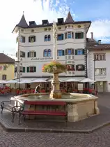 Caldaro/Kaltern, Gasthaus Wei�en R��l am Marktplatz (27.10.2017)