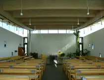 V�rstetten, Blick in den Innenraum der katholischen Kirche St.Maximilian Kolbe, Sept.2017