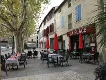 Beaucaire, H�user am Place Georges Clemenceau (25.09.2017)
