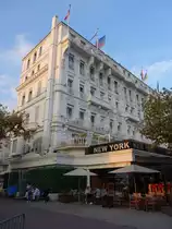 Cannes, Hotel Splendid an der Promenade de la Pantiero (26.09.2017)