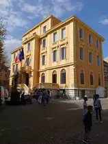 Vence, Rathaus am Place Clemenceau in der Altstadt (27.09.2017)