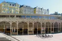 Die Kolonnaden mit Gesch�ften am 25. Februar 2018 in Marienbad.