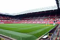 Die Nordtrib�ne des Fu�ballstadions Old Trafford (Sir Alex Ferguson Stand) - das Heimstadion des Fu�ballvereins Manchester United. Aufnahme: 11. M�rz 2018.