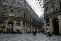 Die Nobelpassage Galleria Umberto I wurde von 1887-1890 erbaut und nach dem ersten Italienischen K�nig benannt.

