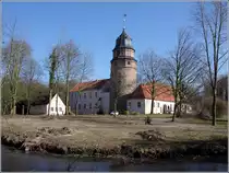 Diepholz. Die Baugeschichte des Schlosses geht auf das 10./11. Jahrhundert zur�ck. Heute ist es Sitz des Amtsgerichts. 19.03.2018