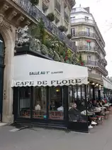 Paris, das Caf� de Flore ist ein Caf� im Quartier Saint-Germain-des-Pr�s des 6. Arrondissements in Paris. Es liegt an der Ecke des Boulevard Saint-Germain Nr. 172 und der Rue Saint-Beno�t (31.03.2018)