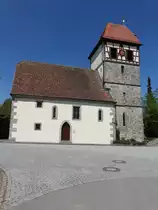 Bubenorbis, die Wehrkirche St. Margaretha ist das �lteste erhaltene Geb�ude in der Gemeinde Mainhart, erbaut 1483 (29.04.2018)