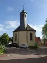 B�rg, die Evangelische Kirche wurde 1650 durch Achilles Christoph von Gemmingen errichtet (29.04.2018)