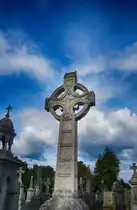 Grabstein auf dem Glasnevin Cemetry, der gr��te Friedhof Irlands. 1832 wurde in Glasnevin, einem n�rdlichen Stadtteil von Dublin, auf Initiative von Daniel O’Connell eine Grablege f�r irische Katholiken gegr�ndet. Aus ihm entwickelte sich der irische Nationalfriedhof.
Aufnahme: 10. Mai 2018.