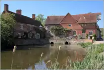 Flatford. Flatford Mill ist eine Wasserm�hle. Der Ort bot dem englischen Landschaftsmaler John Constable (1776 - 1837) einige Motive. 06.05.2018