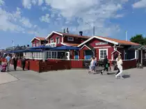 Nyn�shamn, Hafenh�user in der Fiskarsgr�nd Stra�e (04.06.2018)