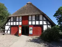 Scheune im Schlo�park Egeskov mit Museum Mennesker og Mekanik von 1860 bis 1910 (06.06.2018)