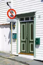 Haust�r in der Altstadt von Stavanger. Aufnahme: 2. Juli 2018.