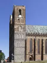Stadt Prenzlau, Marienkirche mit Denkmal f�r Martin Luther am 18. August 2018.