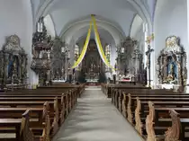 Hollfeld, Alt�re und Kanzel in der Pfarrkirche Maria Himmelfahrt (16.04.2017)