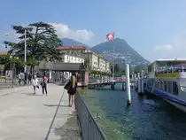 Lugano, Geb�ude an der Promenade Riva Vincenzo Vela (23.08.2018)