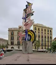 Blick auf die El Cap de Barcelona, eine von 1991 bis 1992 vom K�nstler Roy Lichtenstein errichtete surrealistische Skulptur in Barcelona (E).
[18.9.2018 | 14:34 Uhr]