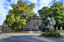 Der Eingangsbereich an der S�dseite des Schlosses Harzgerode. (August 2018)